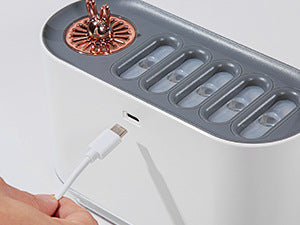 Air Humidifier for Home, Silent Bedroom Five-Hole Spray Aromatherapy, Creative Dynamic Colorful Sound-Controlled