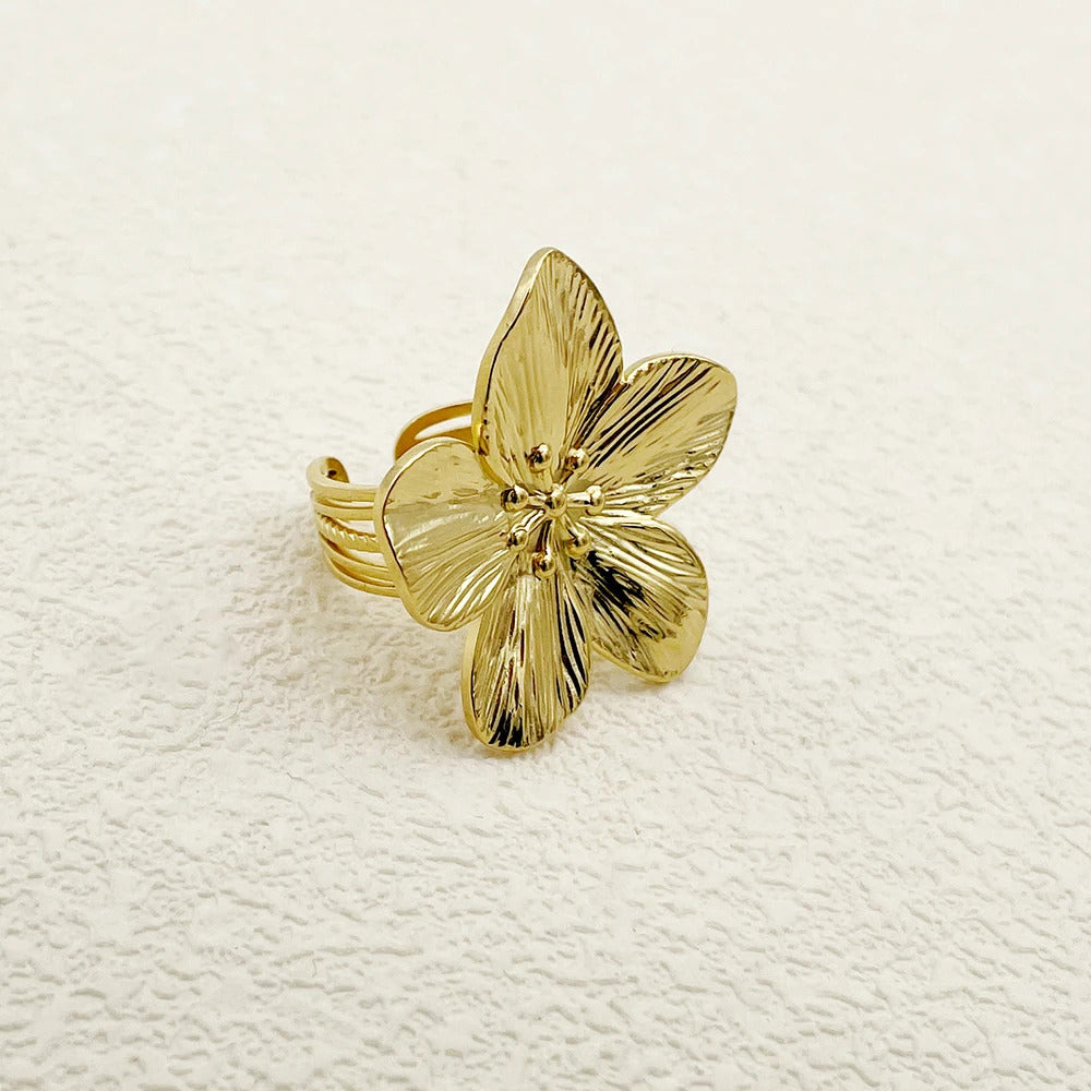 2024 New Stainless Steel Flower Ring For Women Simple Temperament Party Fashion Trendy Charm Waterproof Jewelry