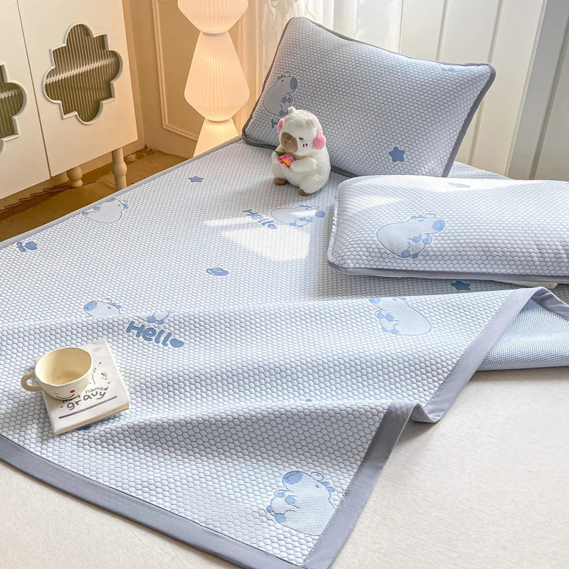 Capibara Summer Bed Mat Queen Soft Breathable Ice Bean Cooling Mat Coolness Summer Mat Cool Down Mattress Protector Pad Bedsheet