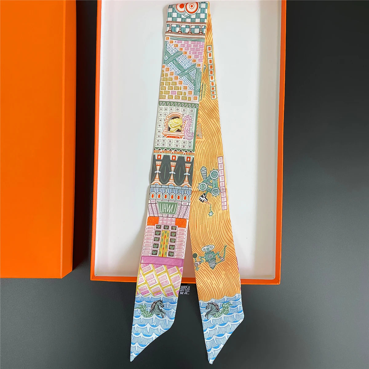 Brand Design Twill 100% Silk Scarf Luxury Fashion Scarf Women Foulard Skinny Bag Scarves New Hot Neckerchief Hair Headband