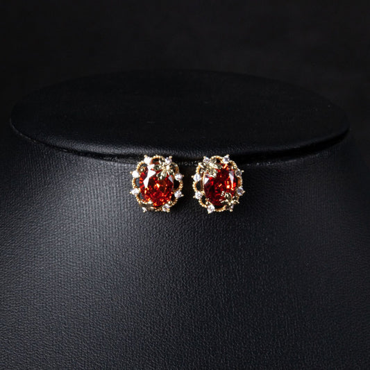 Advanced sense red maple leaf earrings necklace suit trendy luxury temperament retro niche simple ear jewelry wholesale