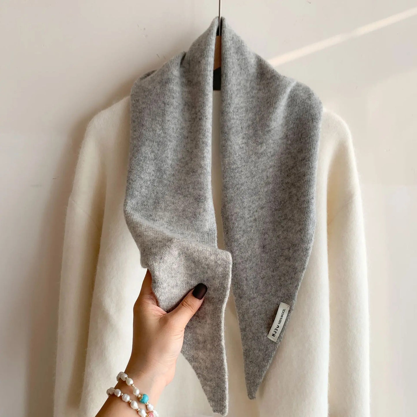 British Korean Triangle Scarf  Niche Wool  Triangular Scarf Women Headscarf Knitted Scarf Multi-functional Warm Knitted Scarf