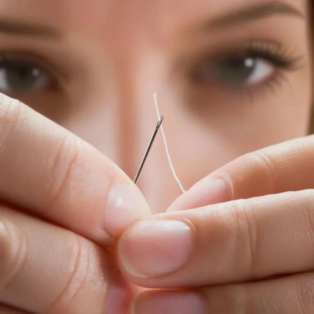 2 In 1 Needle Threader and Seam Ripper Tool Multifunctional Sewing Thread Remover Cross Stitch Crafting Accessories Easy Use