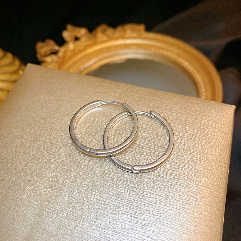 925 Silver Needle Hong Kong Style Retro Metal Earrings Women's High-Grade Geometric Simple Bracelet Ear Clip All-Match Exaggerated Commuter Earrings