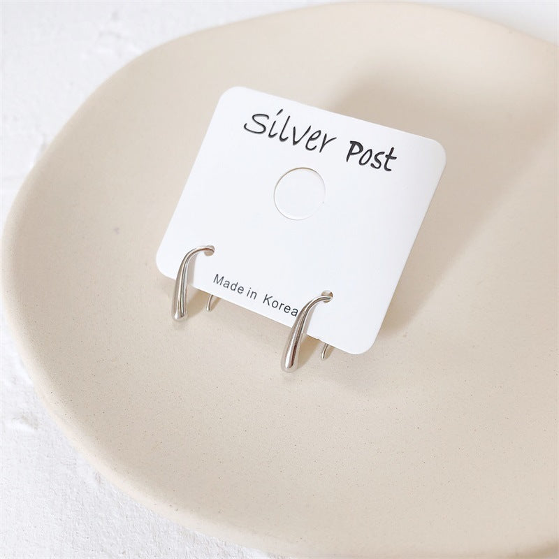 No Need to Remove Earrings While Sleeping for Women, Minimalist Style, Simple and Elegant, Internet Celebrity Ear Hooks, Small Silver Stud Earrings