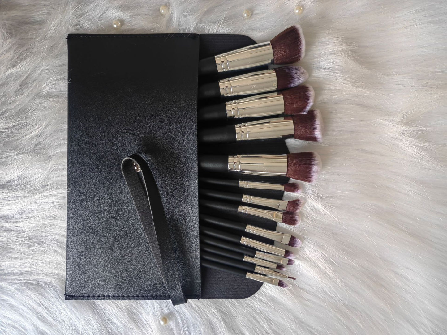Amazon Hot-Selling Amazon 14-Piece Makeup Brush Set Loose Powder Foundation Brush Soft Bristle Brush Cangzhou In-Stock Wholesale