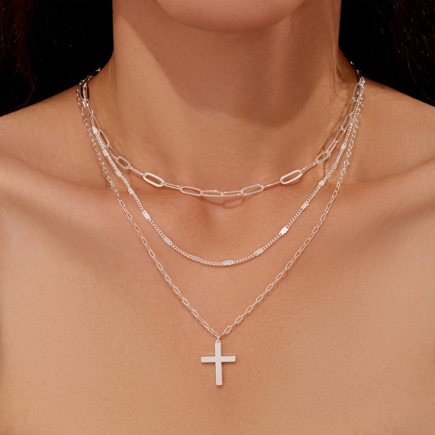 Amazon TK Hot-Selling OT Buckle Square Cross Necklace for Women Copper Plated 14K Gold Paperclip Necklace Yiwu In Stock