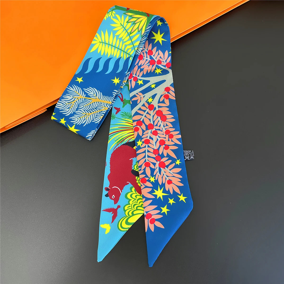 2024 Brand Design Leopard Twill Silk Scarf Luxury Scarf Women Foulard Skinny Bag Scarves Neckerchief Fashion Hair Headband