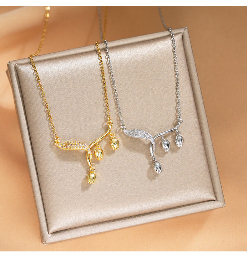 Elegant Inlaid Zircon Exquisite Titanium Steel Necklace for Women Fashionable Versatile Internet Celebrity Collarbone Chain Niche Light Luxury Jewelry