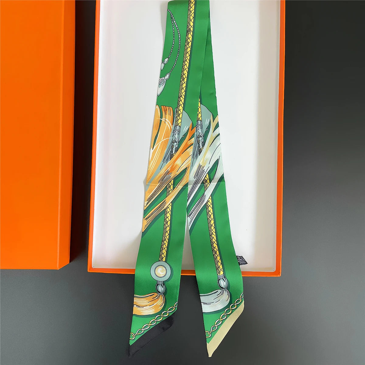 Brand Design Twill 100% Silk Scarf Luxury Fashion Scarf Women Foulard Skinny Bag Scarves New Hot Neckerchief Hair Headband