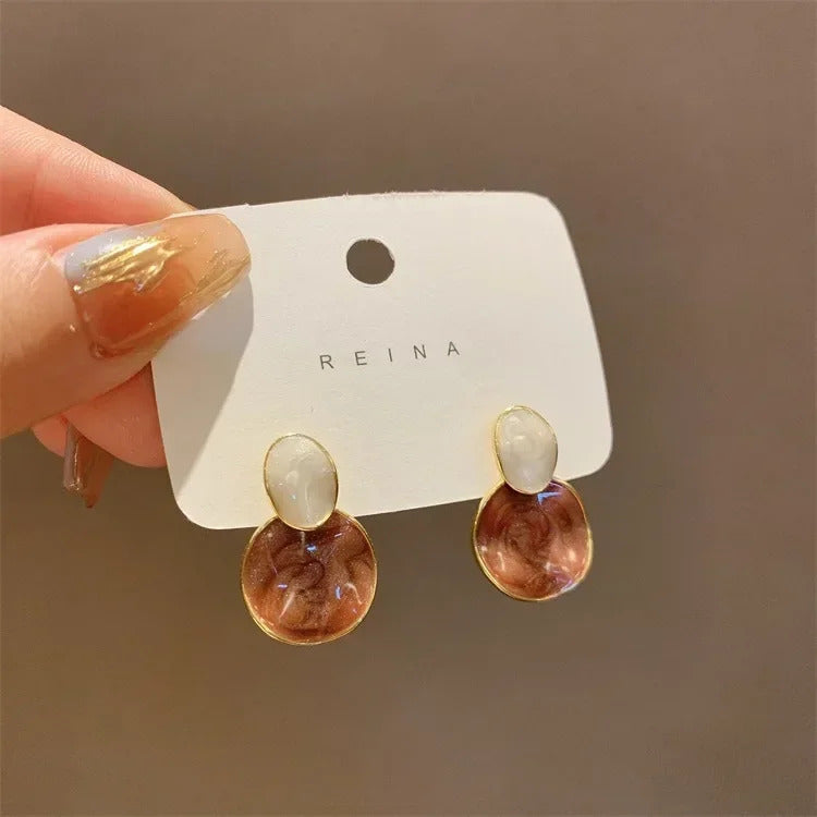 Korean Style Zircon Black Resin Square Ear Studs for Women Elegant Luxury Geometric Earrings 2024 Fashion Trends Jewelry Gifts