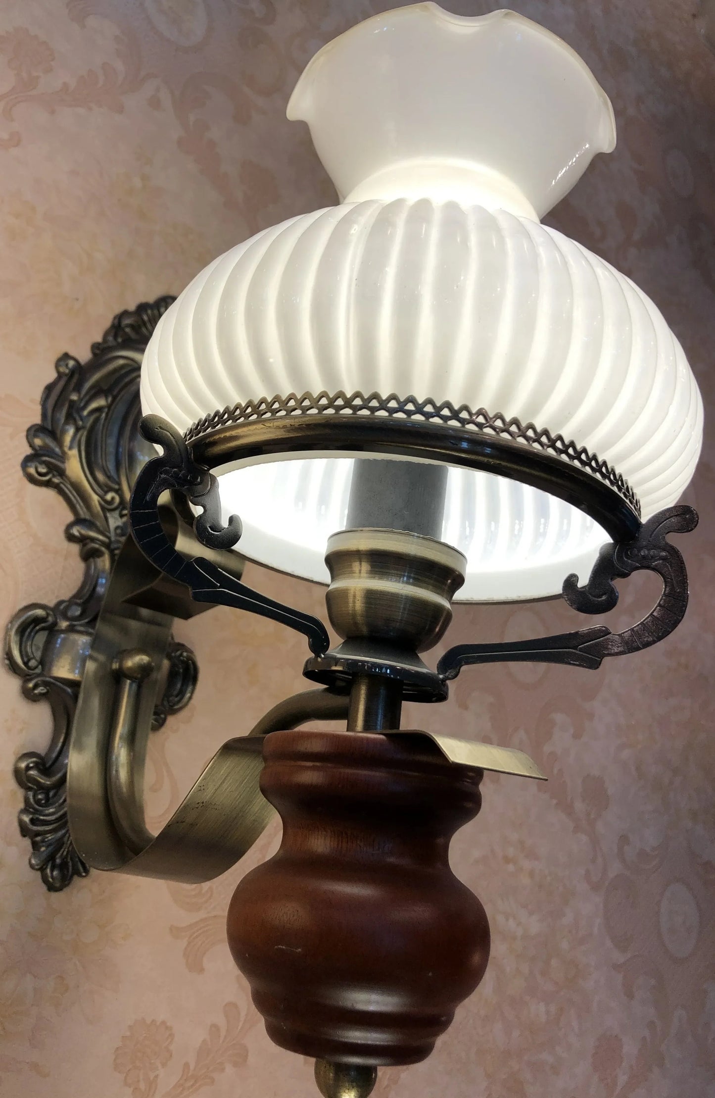 Wooden Italian Style American Country Light Luxury Bedroom Living Room Simple B & B Retro Characteristic Wall Lamp