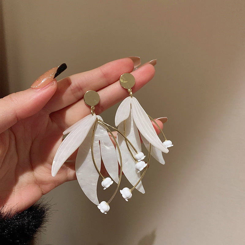 Silver Needle Inlaid with Diamonds and Pearls Flower Tassel Earrings Niche Style Atmosphere Earrings Fashionable Light Luxury High-end Earrings