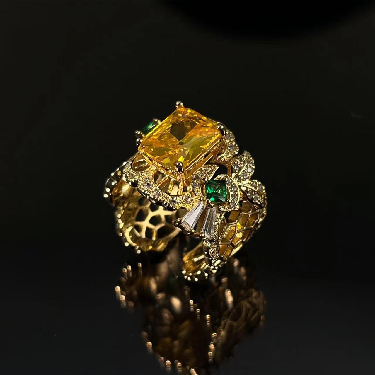 Vintage European and American Hot-Selling Retro Hollow Ring High-End Vintage Custom Temperament Versatile Gemstone Ring