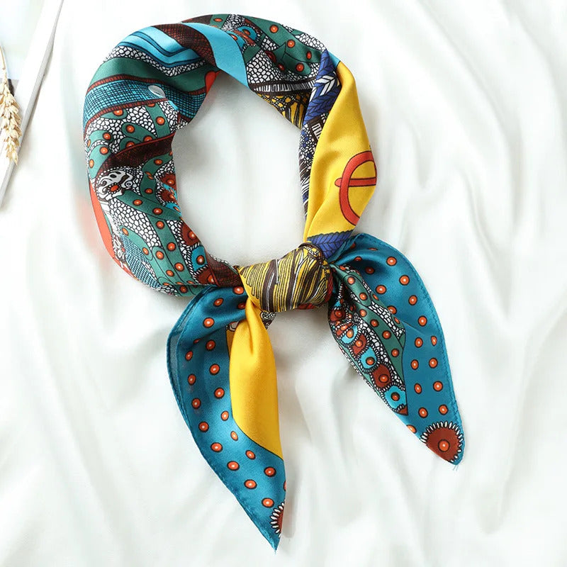 Luxury Popular Stripe Square Silk Scarf Women Headcloth Four Seasons Sunscree Fashion Letter Silk Scarves bandanna foulard