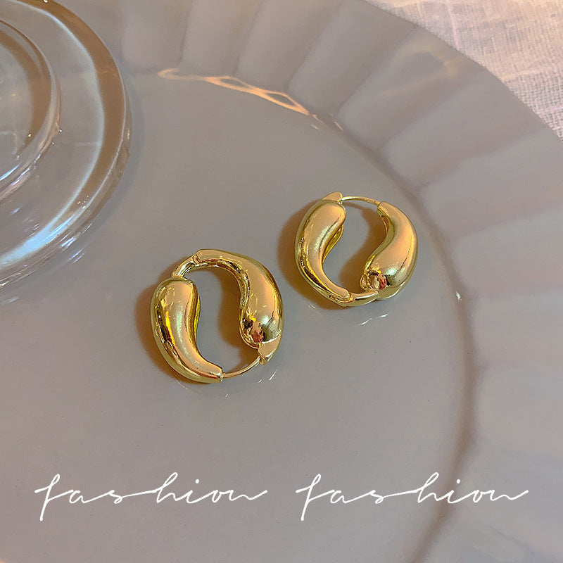 925 Silver Needle Hong Kong Style Retro Metal Earrings Women's High-Grade Geometric Simple Bracelet Ear Clip All-Match Exaggerated Commuter Earrings