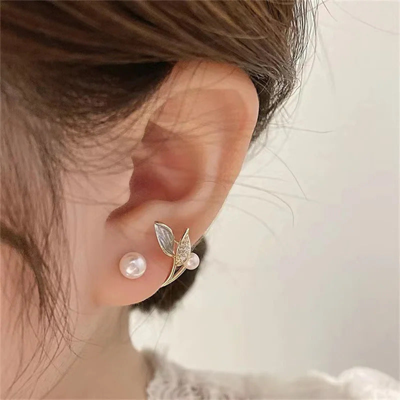 Trendy Geometric Stud Earrings for Women Classic Elegant Cute Imitation Pearl Leaf Small Stud Earring Wedding Jewelry