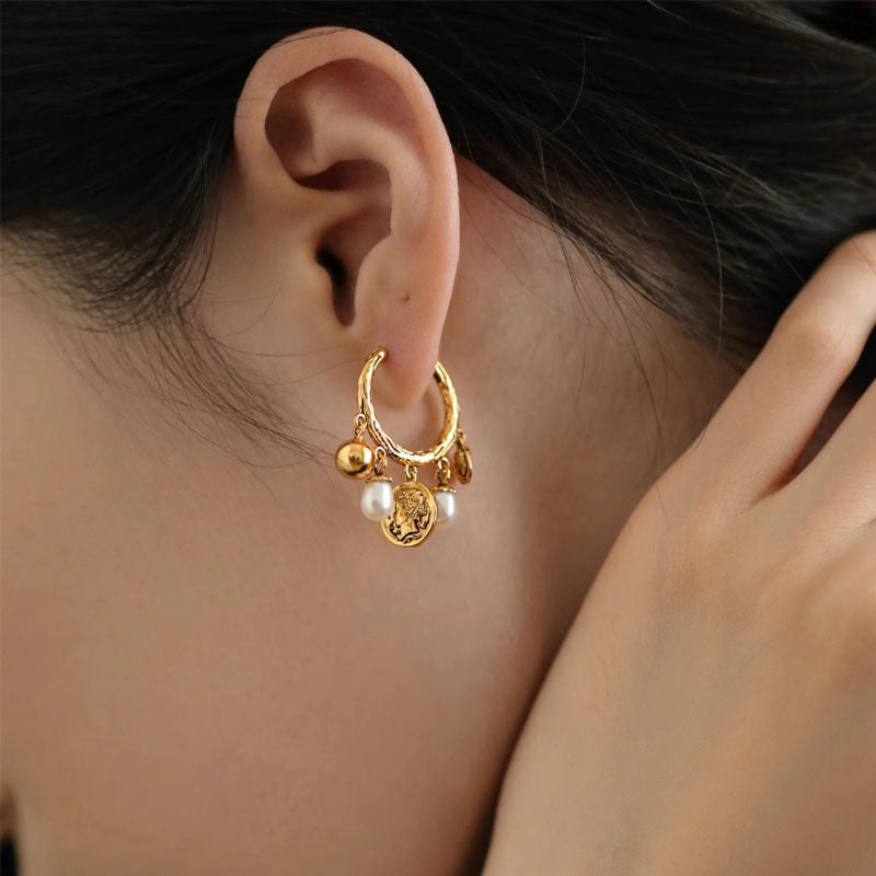 S925 Sterling Silver Pearl Tassel Earrings for Women Fashion Retro Vintage Gold Texture Palace Style Earrings