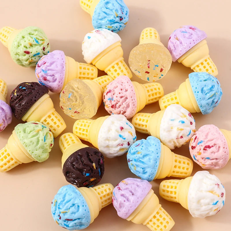 Leslie Random Mix 10pcs Cute New Miniature Dollhouse Simulated Food Snacks Mini Bread Cake for Girls BJD Doll Kitchen Toys