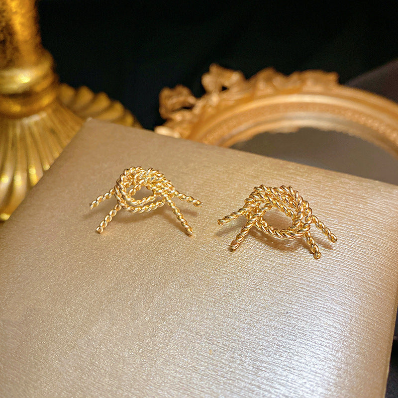 925 Silver Needle Hong Kong Style Retro Metal Earrings Women's High-Grade Geometric Simple Bracelet Ear Clip All-Match Exaggerated Commuter Earrings