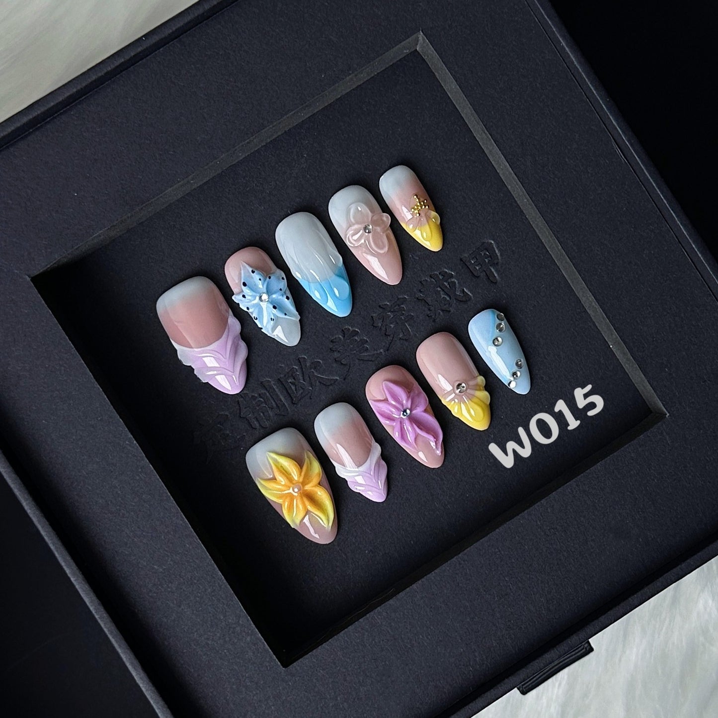 Custom Handmade Carved Petal Style European and American Cross-Border Wearable Nail Tips High-End Summer Handmade Nail Stickers