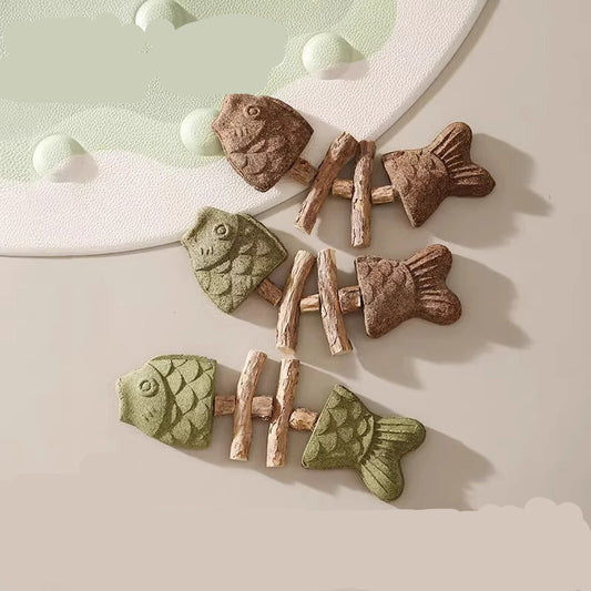 Cat Toy Fish Bone Wooden Polygonum Teething Stick Realistic Fish Teeth Cleaning Stick Self-Entertainment Toy Creative Grilled Fish Teaser Stick