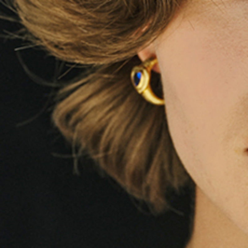 French Retro S925 Sterling Silver Love Ear Ring Ear Stud Women's European and American Light Luxury Elegant Ear Buckle Atmospheric High-end Sense Earrings