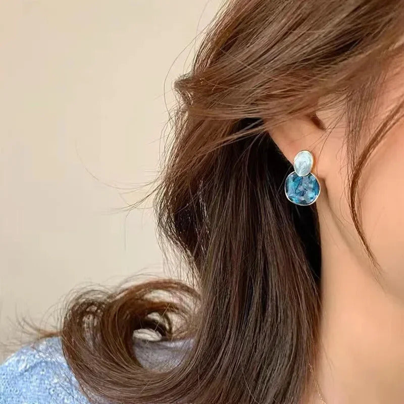 Korean Style Zircon Black Resin Square Ear Studs for Women Elegant Luxury Geometric Earrings 2024 Fashion Trends Jewelry Gifts