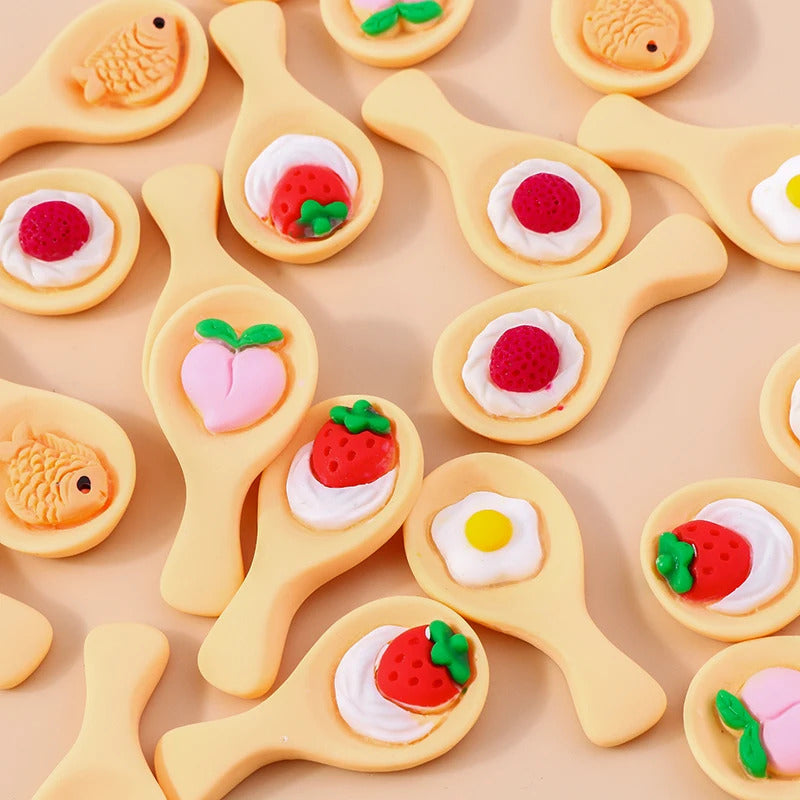 Leslie Random Mix 10pcs Cute New Miniature Dollhouse Simulated Food Snacks Mini Bread Cake for Girls BJD Doll Kitchen Toys