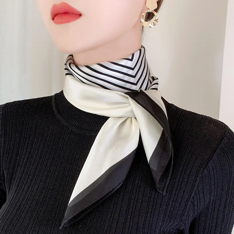 Luxury Popular Stripe Square Silk Scarf Women Headcloth Four Seasons Sunscree Fashion Letter Silk Scarves bandanna foulard