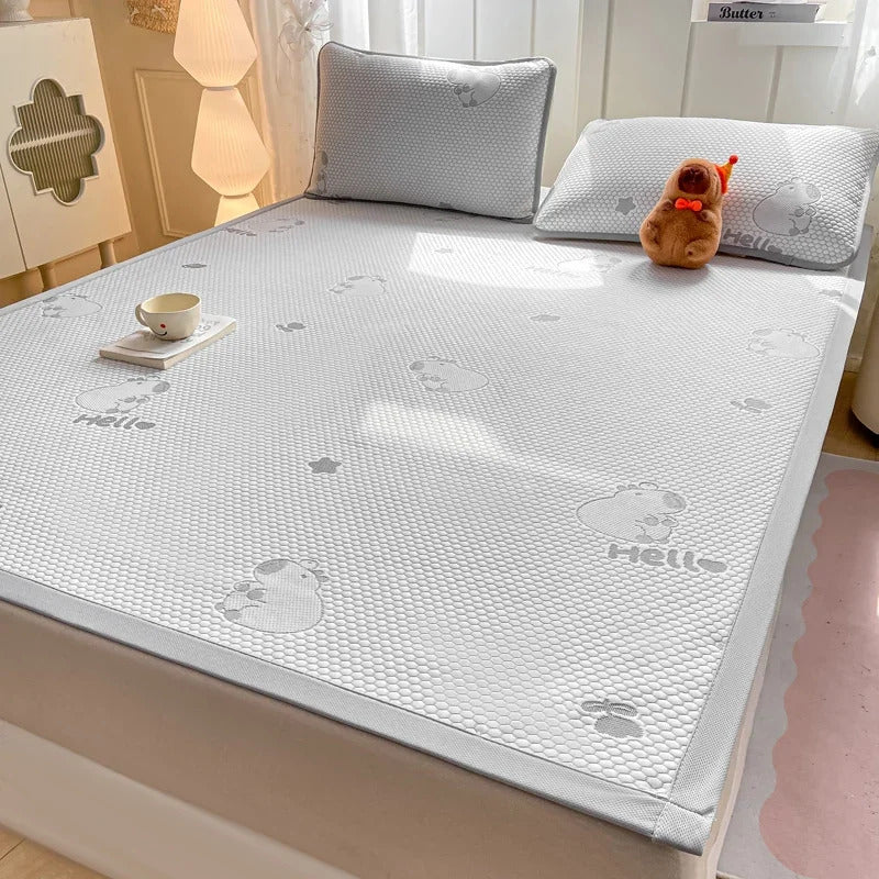 Capibara Summer Bed Mat Queen Soft Breathable Ice Bean Cooling Mat Coolness Summer Mat Cool Down Mattress Protector Pad Bedsheet