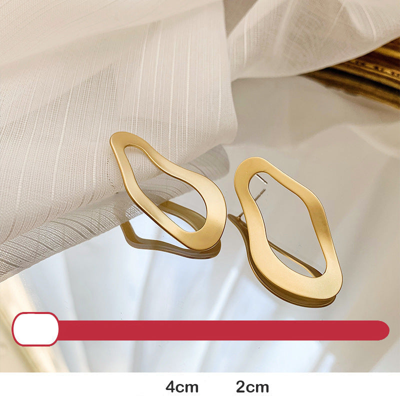 Simple Heart Circle Earrings Fashion Versatile Geometric Ear Clips Ear Studs Light Luxury High-end Feel Earrings for Women