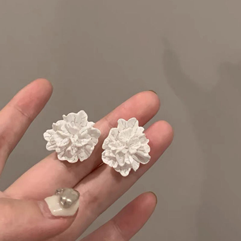 Silver Needle Inlaid with Diamonds and Pearls Flower Tassel Earrings Niche Style Atmosphere Earrings Fashionable Light Luxury High-end Earrings