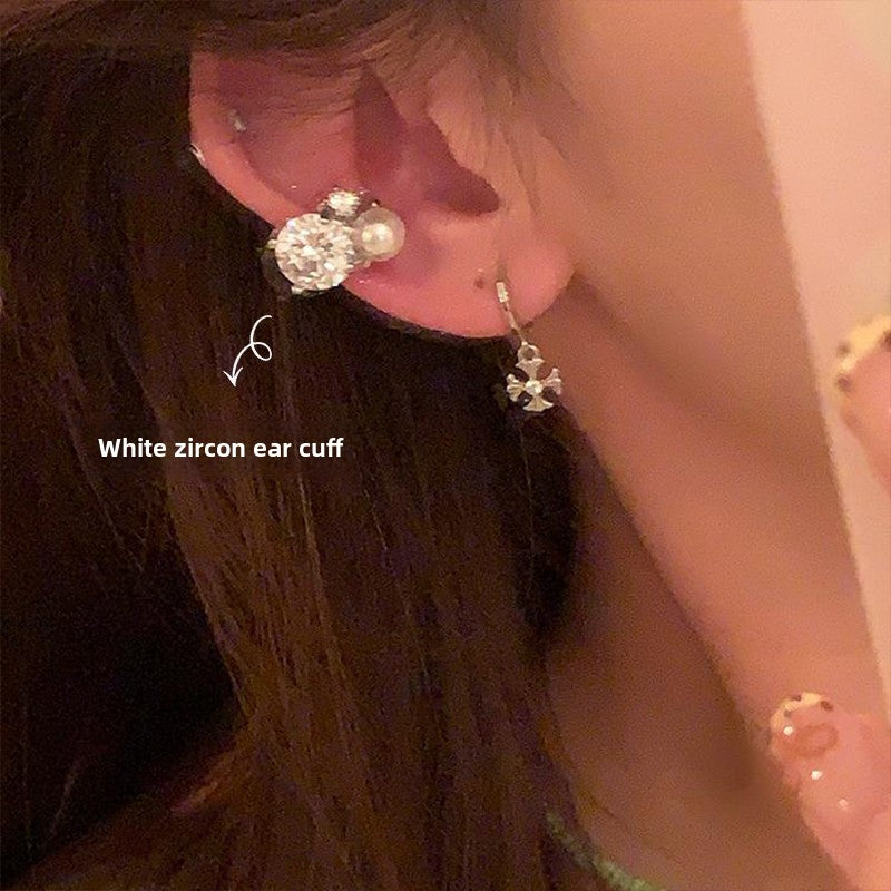 GenOptics Aura Essence Sparking Zirconium Ear Clip Non-Piercing Ear Clip Unique and Beautiful High-End Sense Light Luxury Temperament Earrings Female Earrings