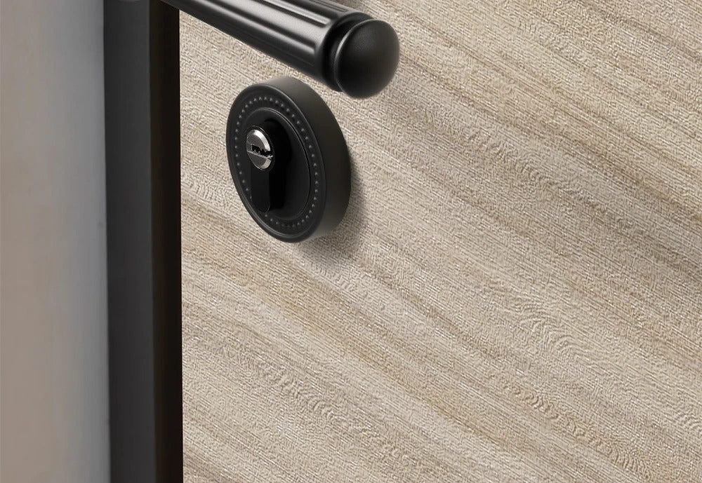 Black French interior bedroom handle lock, household wooden door lock, bathroom and room split lock