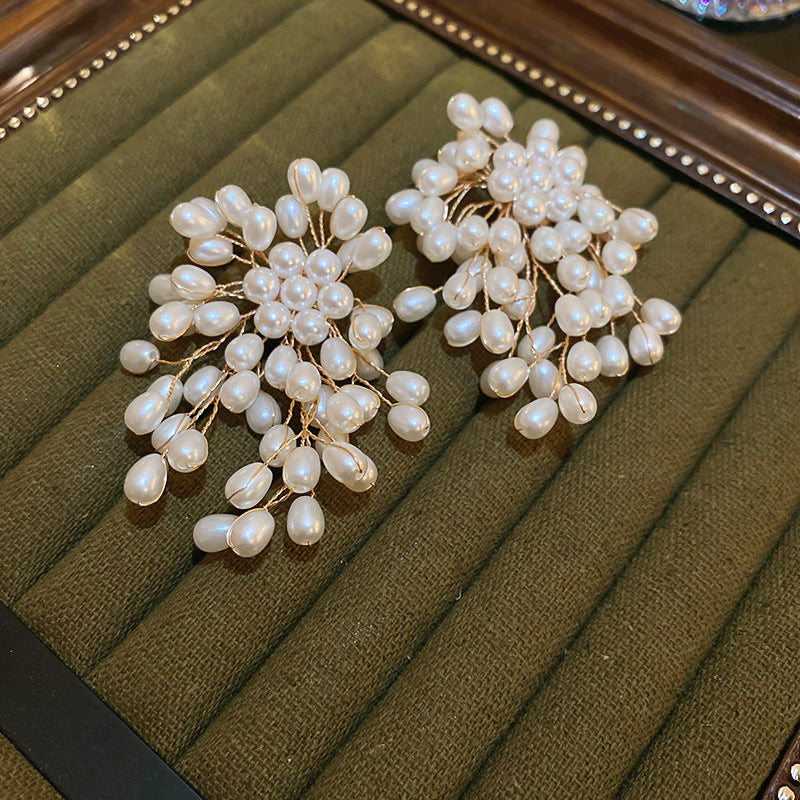 Silver Needle Inlaid with Diamonds and Pearls Flower Tassel Earrings Niche Style Atmosphere Earrings Fashionable Light Luxury High-end Earrings