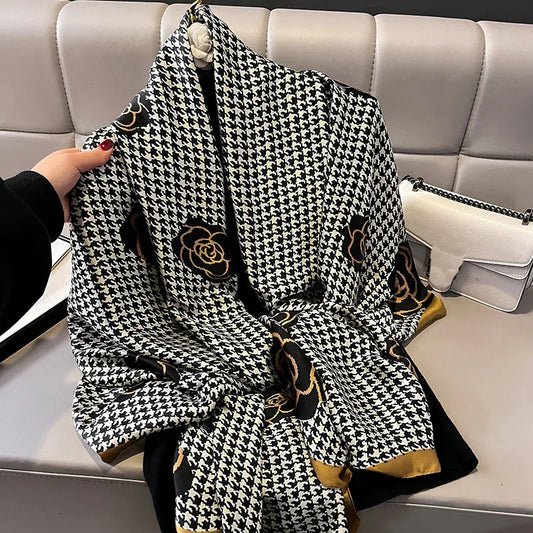 Spring Scarf Women's Luxury Design Polyester Material Smooth Scarf Soft Shawl Beach Scarf