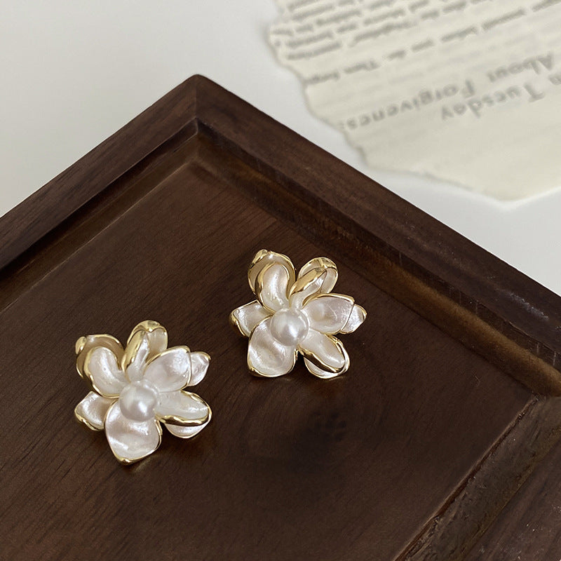 Silver Needle Inlaid with Diamonds and Pearls Flower Tassel Earrings Niche Style Atmosphere Earrings Fashionable Light Luxury High-end Earrings