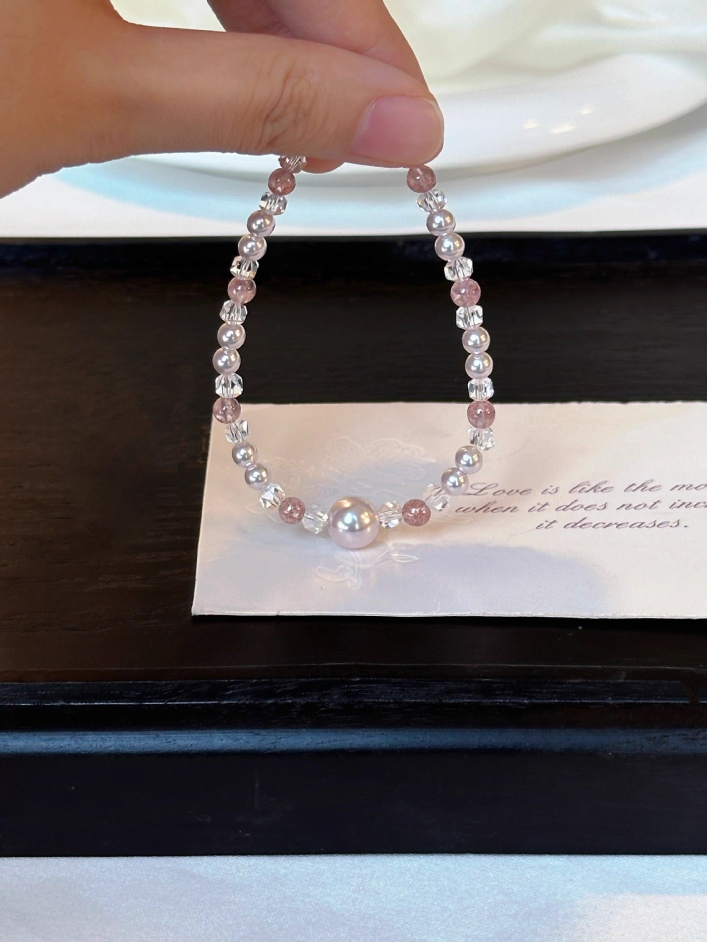 2025 New Beaded Agate Bracelet for Women, Niche Fashion, Exquisite Light Luxury, Versatile High-end Pearl Agate Bracelet