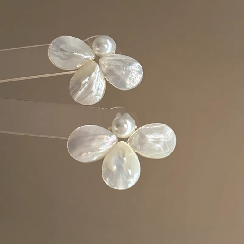 Silver Needle Inlaid with Diamonds and Pearls Flower Tassel Earrings Niche Style Atmosphere Earrings Fashionable Light Luxury High-end Earrings