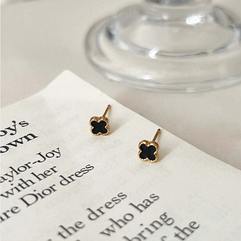 925 Silver Needle Love Butterfly Gravel Fashionable and Versatile Earrings Niche Unique Design Pearl Flower Earrings Earrings