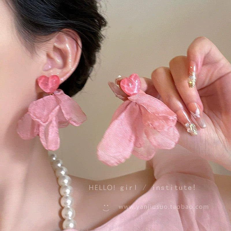 Dopamine Colorful Flower Earrings Suitable for Spring Sweet Cute Young Heart Stud Earrings for Women 2025 New Model