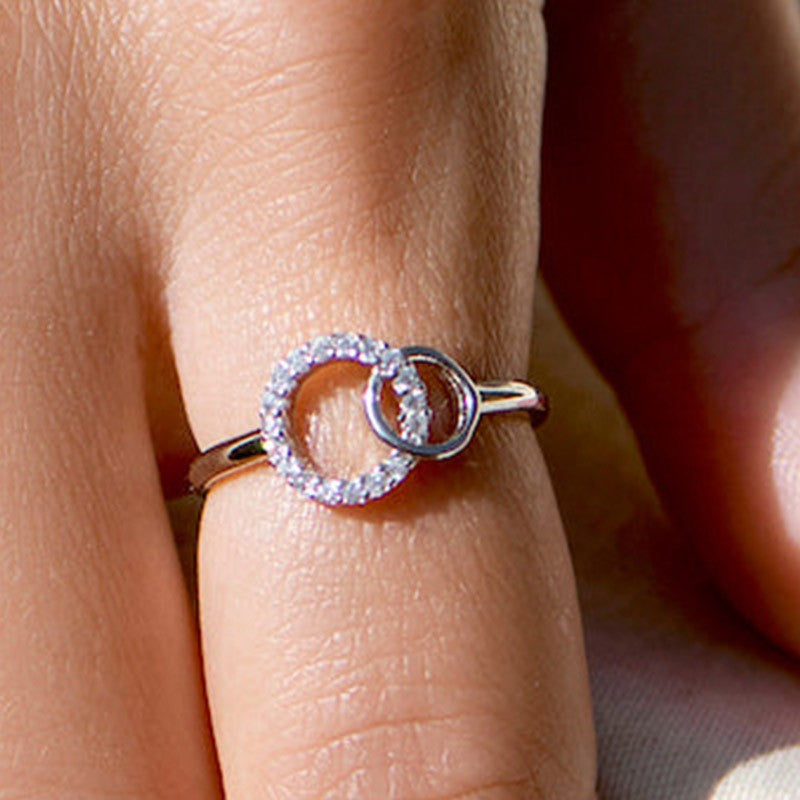 Trendy Versatile Diamond-Studded Hand Jewelry Wholesale