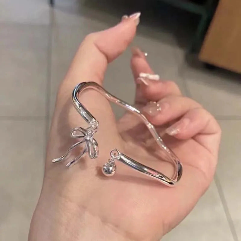 New Trendy Silver Color Bowknot Bracelet for Women Cute Romantic Round Ball Adjustable Cuff Bracelet Jewelry Birthday Gift
