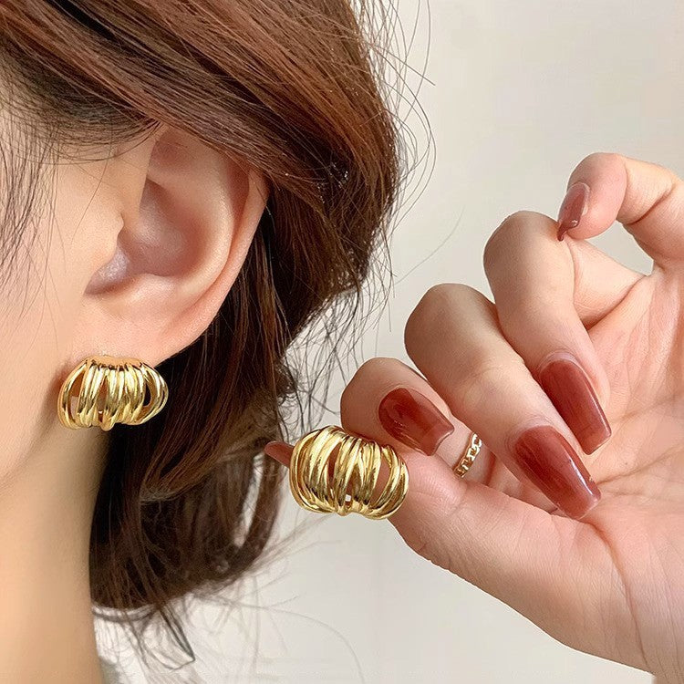 One Cold Style Simple Metal Earrings Retro High Fashion Style Texture Round Earrings
