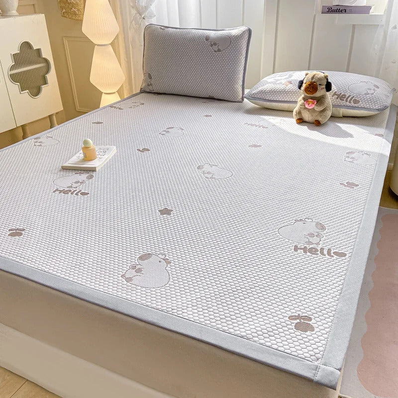 Capibara Summer Bed Mat Queen Soft Breathable Ice Bean Cooling Mat Coolness Summer Mat Cool Down Mattress Protector Pad Bedsheet