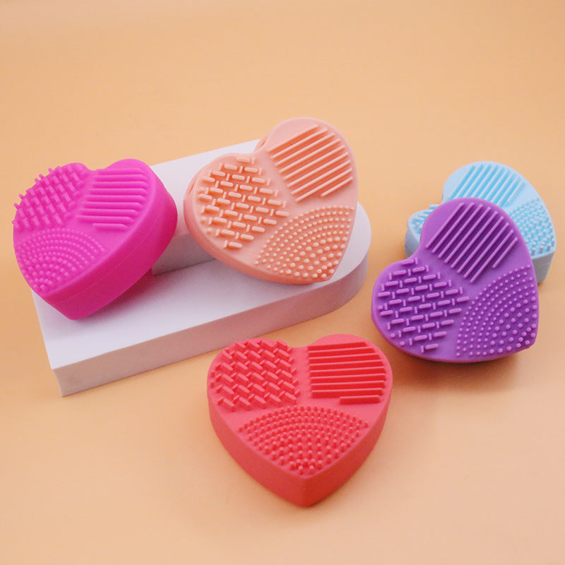 Heart-Shaped Makeup Brush Cleaning Box Multifunctional Makeup Brush Cleaning Tool Pad for Washing Brush Hollow Love Brush Box