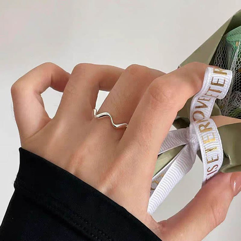 Lightning Ring Men's Light Luxury High-end Sense Distinctive Refined Ring Women