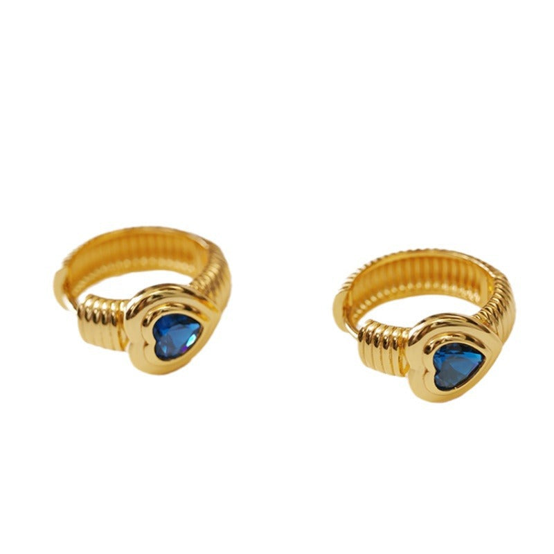 French Retro S925 Sterling Silver Love Ear Ring Ear Stud Women's European and American Light Luxury Elegant Ear Buckle Atmospheric High-end Sense Earrings