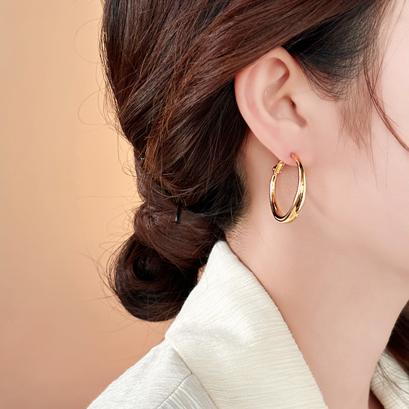 Simple Heart Circle Earrings Fashion Versatile Geometric Ear Clips Ear Studs Light Luxury High-end Feel Earrings for Women